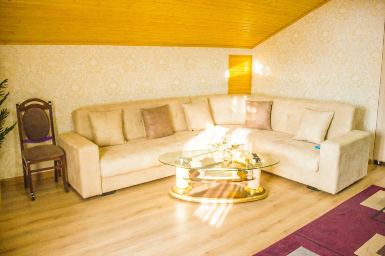 Apartament Sofia 第比利斯 外观 照片